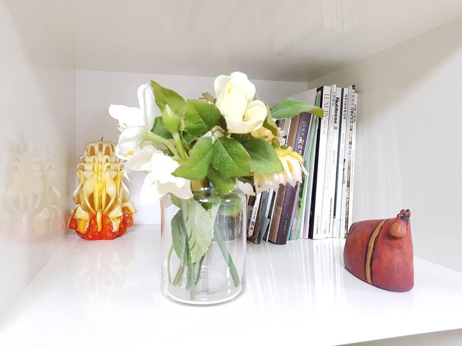 The Art House Hongdae 7min M1-3 홍대 Apartment